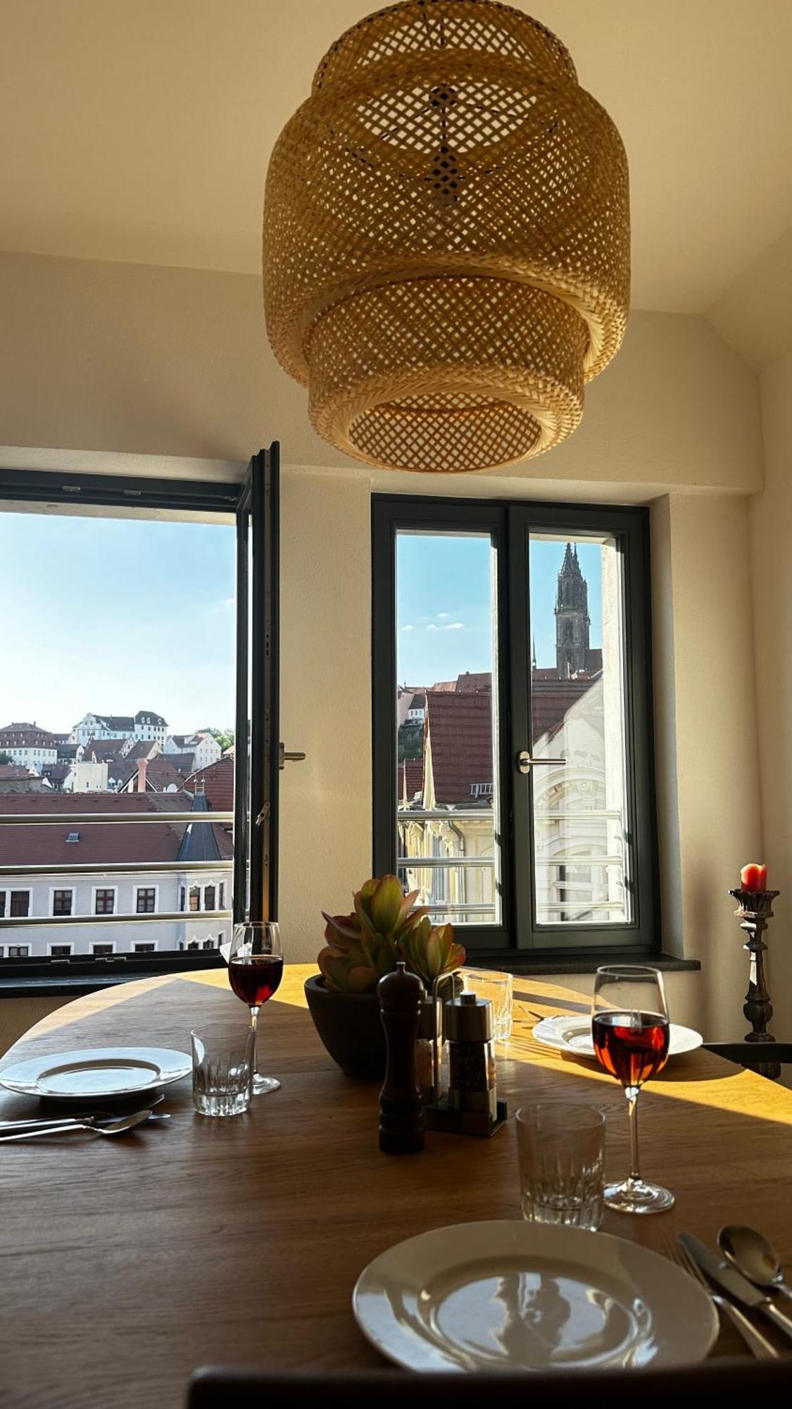 Ruhige-Moderne Wohnung Mit Burgblick Meißen Esterno foto